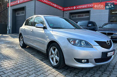 Хэтчбек Mazda 3 2004 в Черновцах