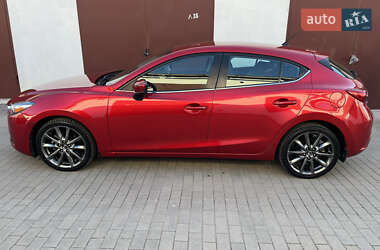 Хэтчбек Mazda 3 2018 в Виннице