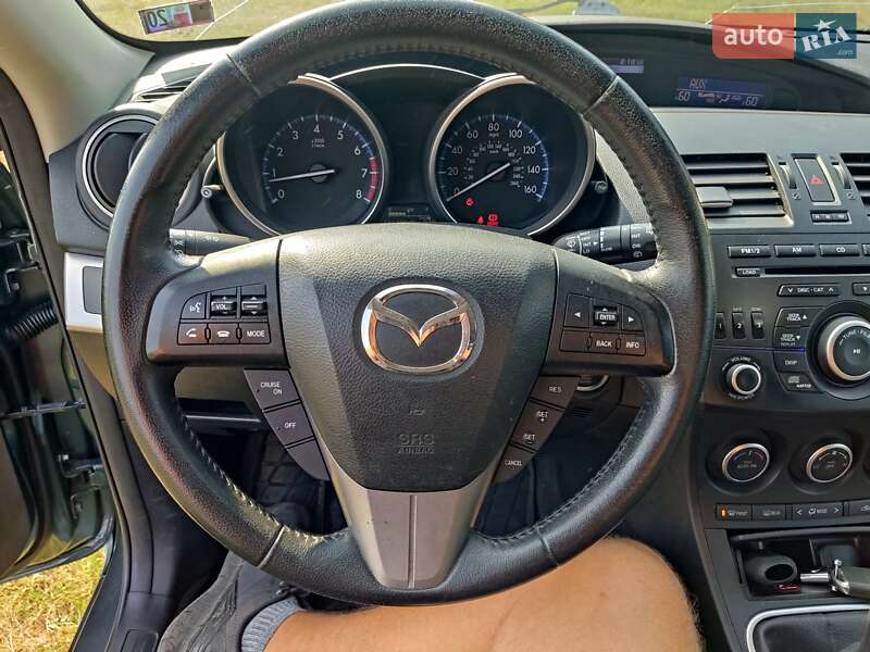 Хэтчбек Mazda 3 2012 в Ратным фото 4 Хэтчбек Mazda 3 2012 в Ратным