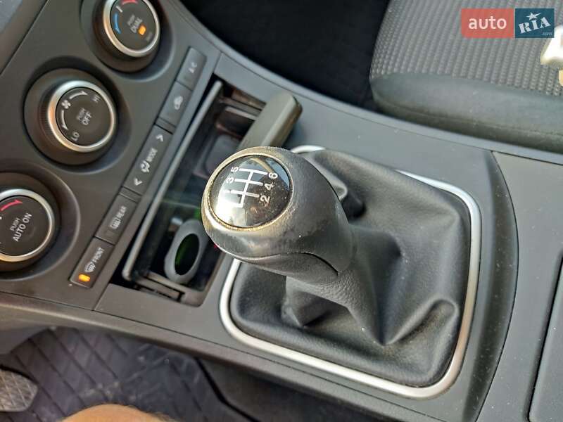 Хэтчбек Mazda 3 2012 в Ратным фото 6 Хэтчбек Mazda 3 2012 в Ратным