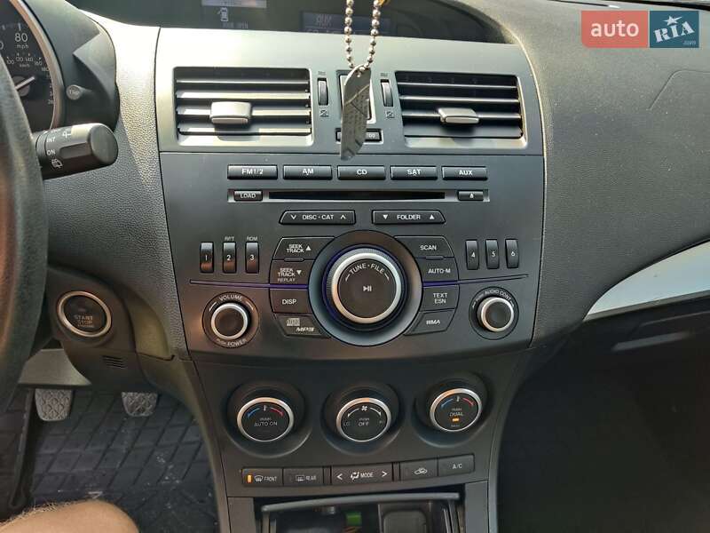Хэтчбек Mazda 3 2012 в Ратным фото 11 Хэтчбек Mazda 3 2012 в Ратным