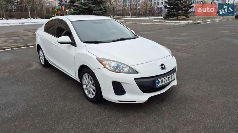 Mazda 3 2012