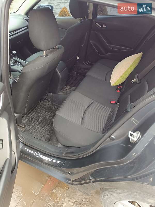 Хетчбек Mazda 3 2016 в Запоріжжі