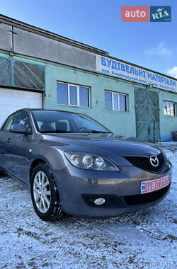 Хетчбек Mazda 3 2008 в Сумах