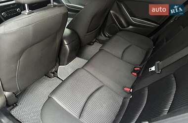 Хэтчбек Mazda 3 2016 в 