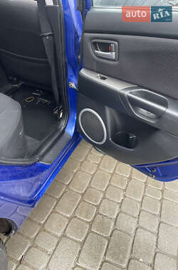 Хетчбек Mazda 3 2006 в Івано-Франківську