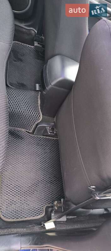 Хэтчбек Mazda 3 2008 в Черкассах фото 17 Хэтчбек Mazda 3 2008 в Черкассах