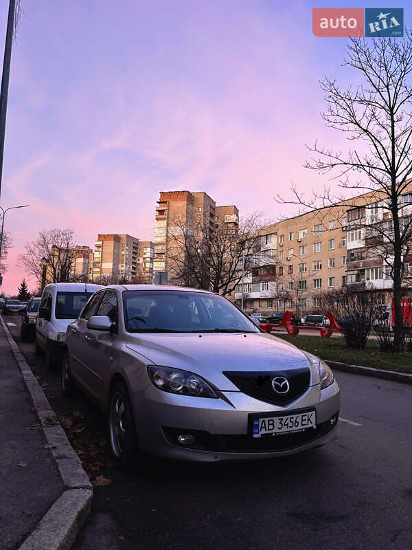 Хэтчбек Mazda 3 2008 в 