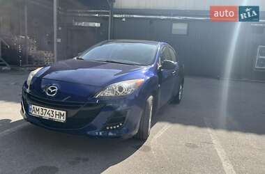 Хэтчбек Mazda 3 2010 в Житомире