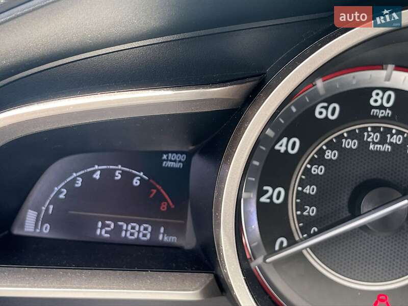 Седан Mazda 3 2015 в Кривому Розі