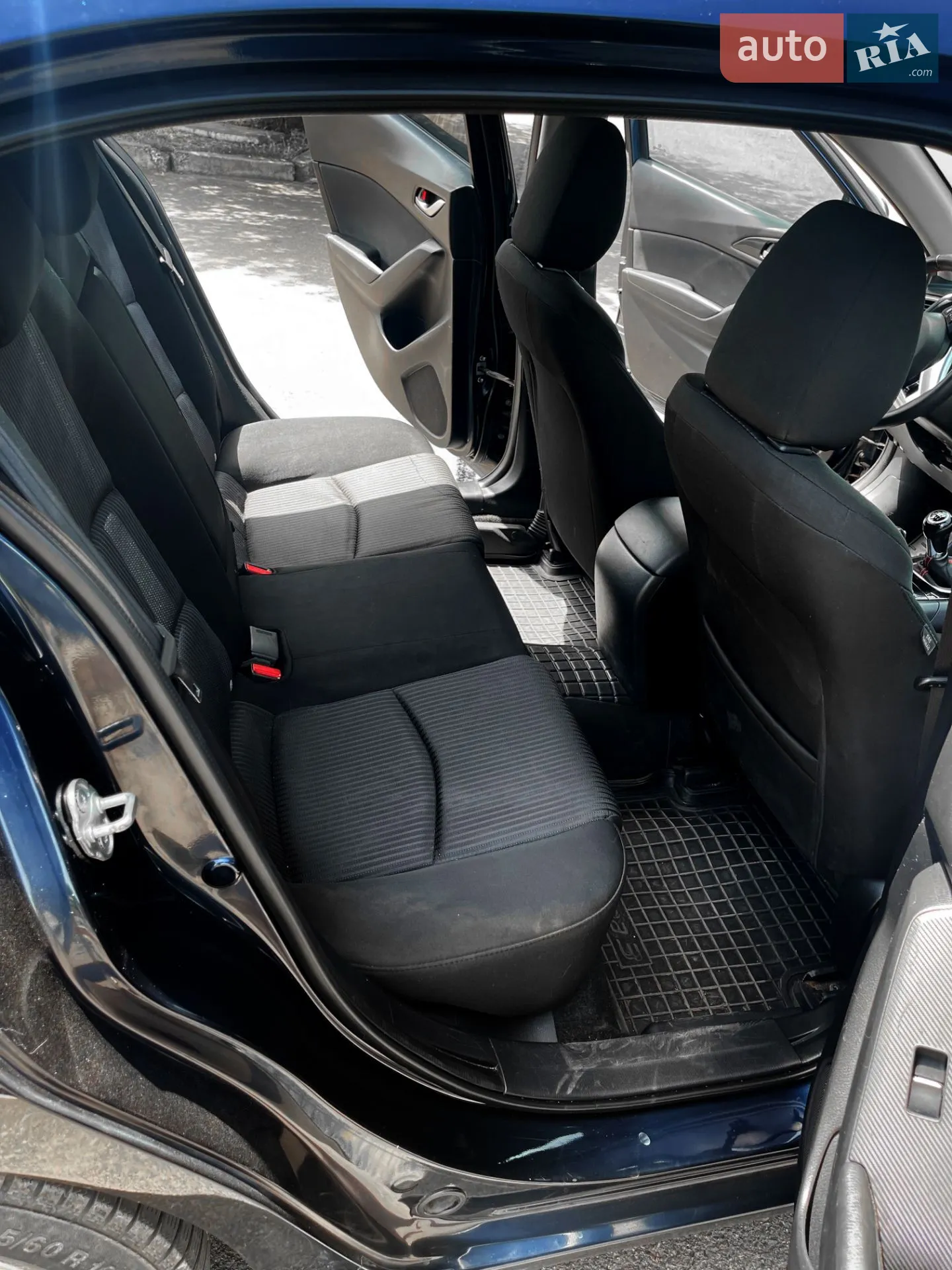 2015 Mazda 3 - мініатюра 9