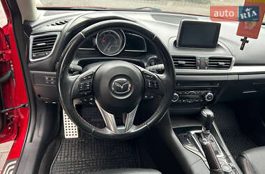 Хэтчбек Mazda 3 2015 в 