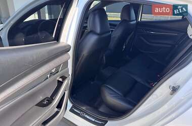 Хэтчбек Mazda 3 2022 в 