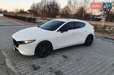 Хэтчбек Mazda 3 2022 в 
