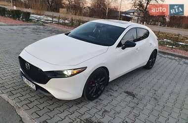 Хэтчбек Mazda 3 2022 в 