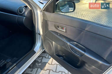 Хэтчбек Mazda 3 2004 в 