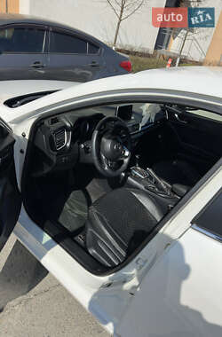 Седан Mazda 3 2014 в 