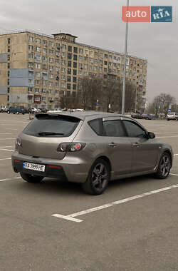 Хэтчбек Mazda 3 2004 в 