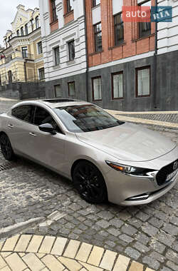 Седан Mazda 3 2021 в 