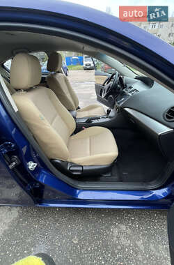 Седан Mazda 3 2012 в Одессе