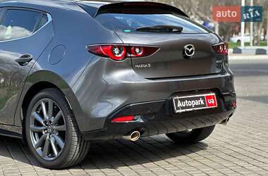 Хэтчбек Mazda 3 2023 в 