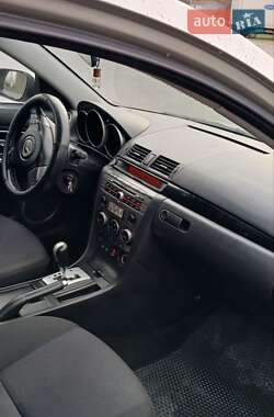 Седан Mazda 3 2007 в 