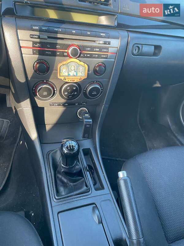 Хэтчбек Mazda 3 2007 в Владимире