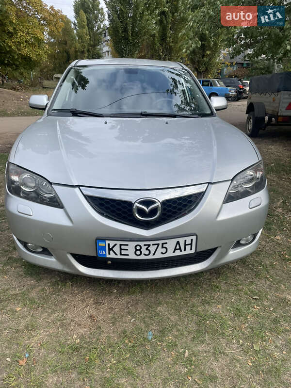 Седан Mazda 3 2007 в 