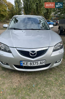 Седан Mazda 3 2007 в 