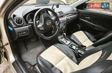 Седан Mazda 3 2006 в 
