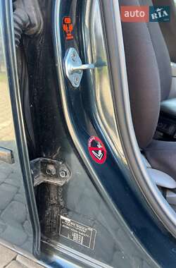 Хетчбек Mazda 3 2005 в 