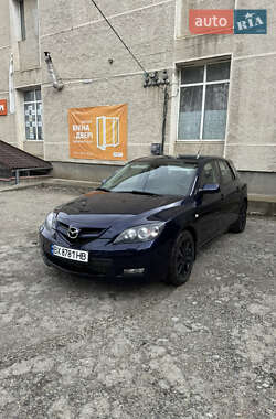 Хэтчбек Mazda 3 2009 в 