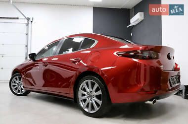 Седан Mazda 3 2022 в 