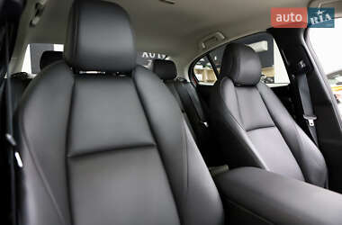 Седан Mazda 3 2022 в 