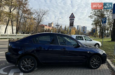 Седан Mazda 3 2008 в 