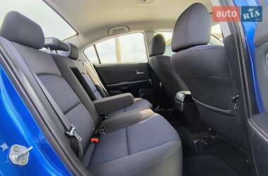 Седан Mazda 3 2006 в 