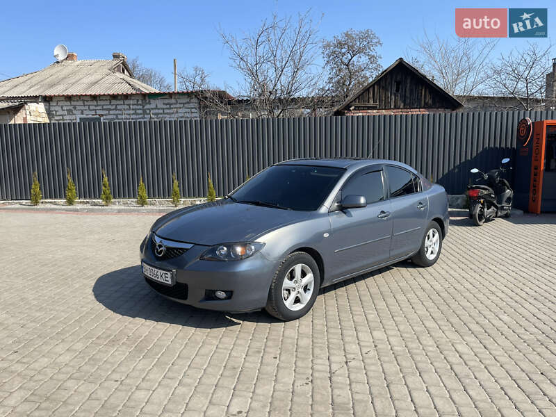 Седан Mazda 3 2007 в 