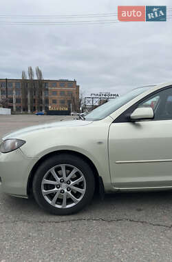 Седан Mazda 3 2008 в 