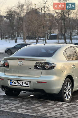 Седан Mazda 3 2008 в 