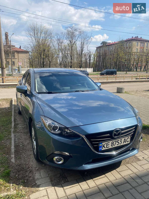 Mazda 3 2016