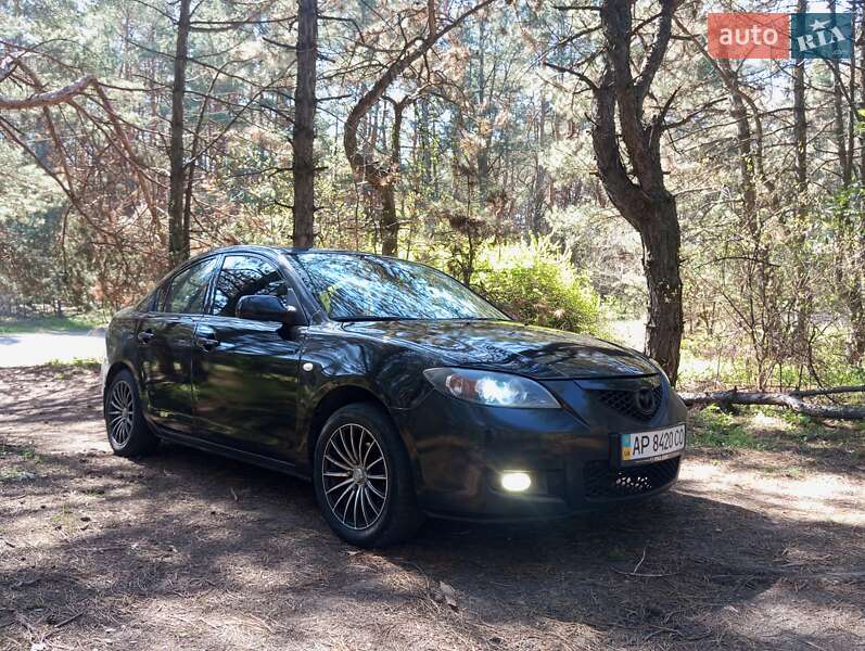 Седан Mazda 3 2006 в Запорожье