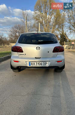 Хетчбек Mazda 3 2004 в 