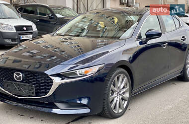 Седан Mazda 3 2021 в 
