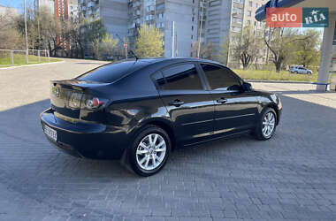 Седан Mazda 3 2007 в 