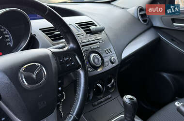 Хэтчбек Mazda 3 2012 в 