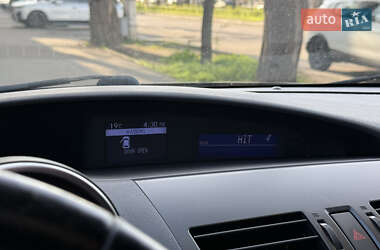 Хэтчбек Mazda 3 2012 в 