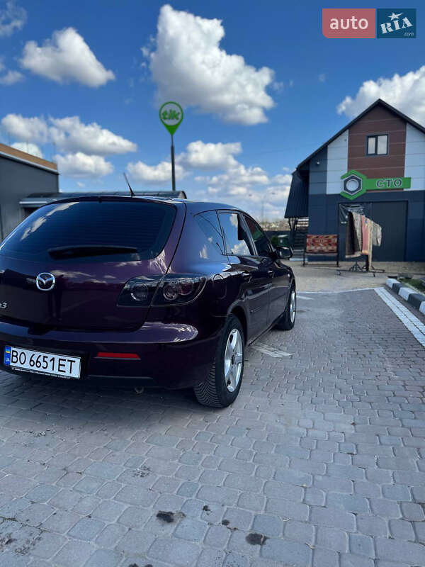 Хетчбек Mazda 3 2006 в Волочиську