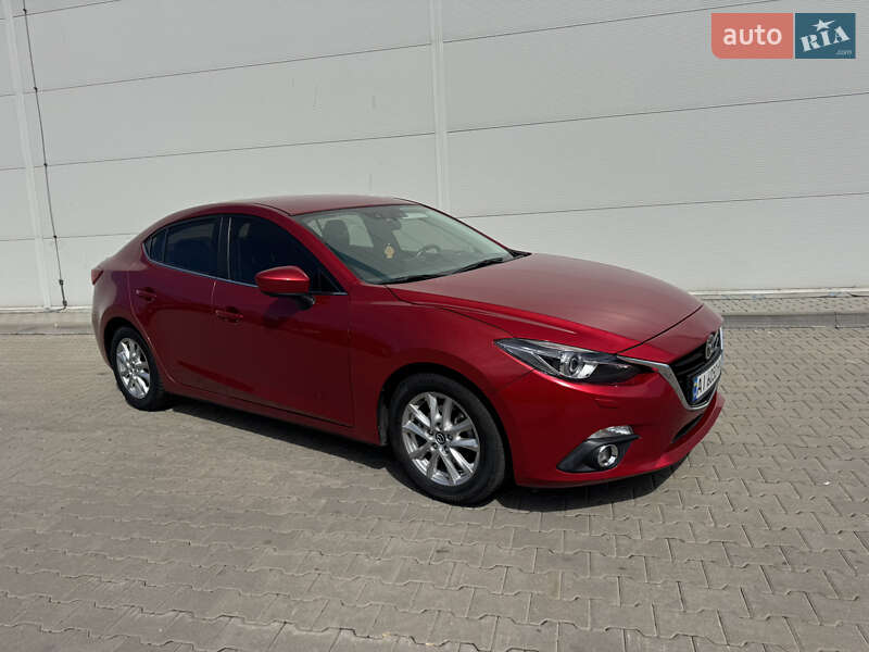 Седан Mazda 3 2016 в 
