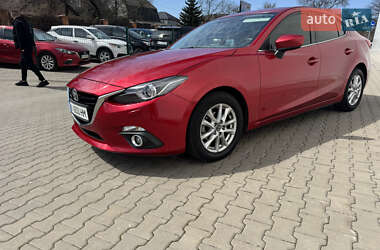Седан Mazda 3 2016 в 