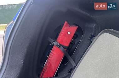 Хэтчбек Mazda 3 2006 в 